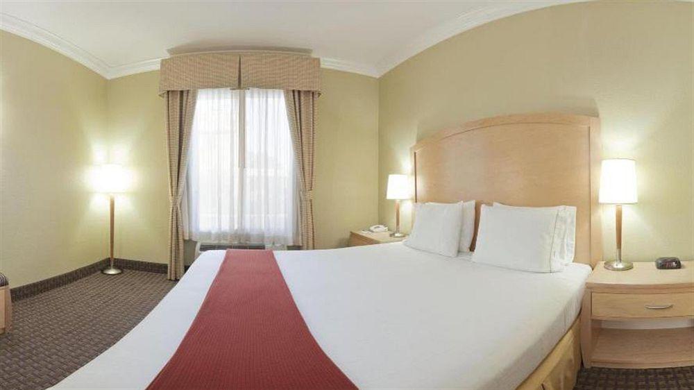 Holiday Inn Express Hotel & Suites Vacaville By Ihg Εξωτερικό φωτογραφία