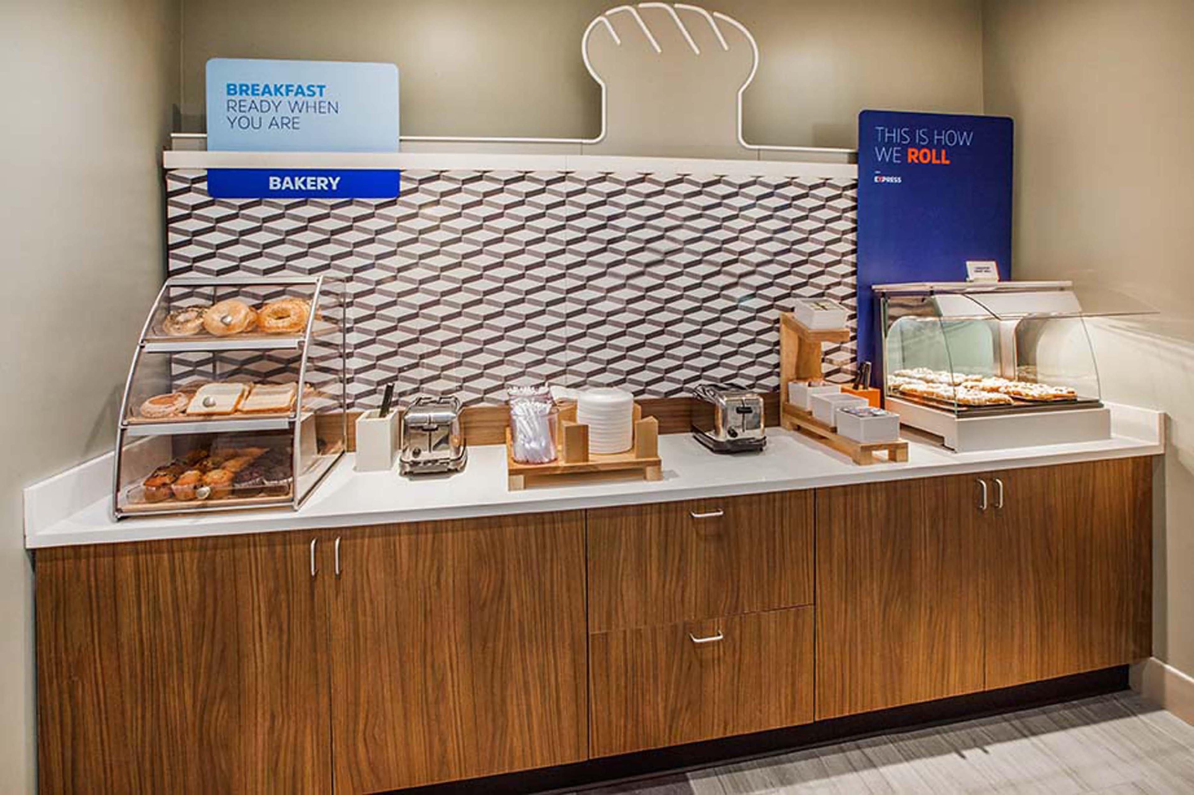 Holiday Inn Express Hotel & Suites Vacaville By Ihg Εξωτερικό φωτογραφία