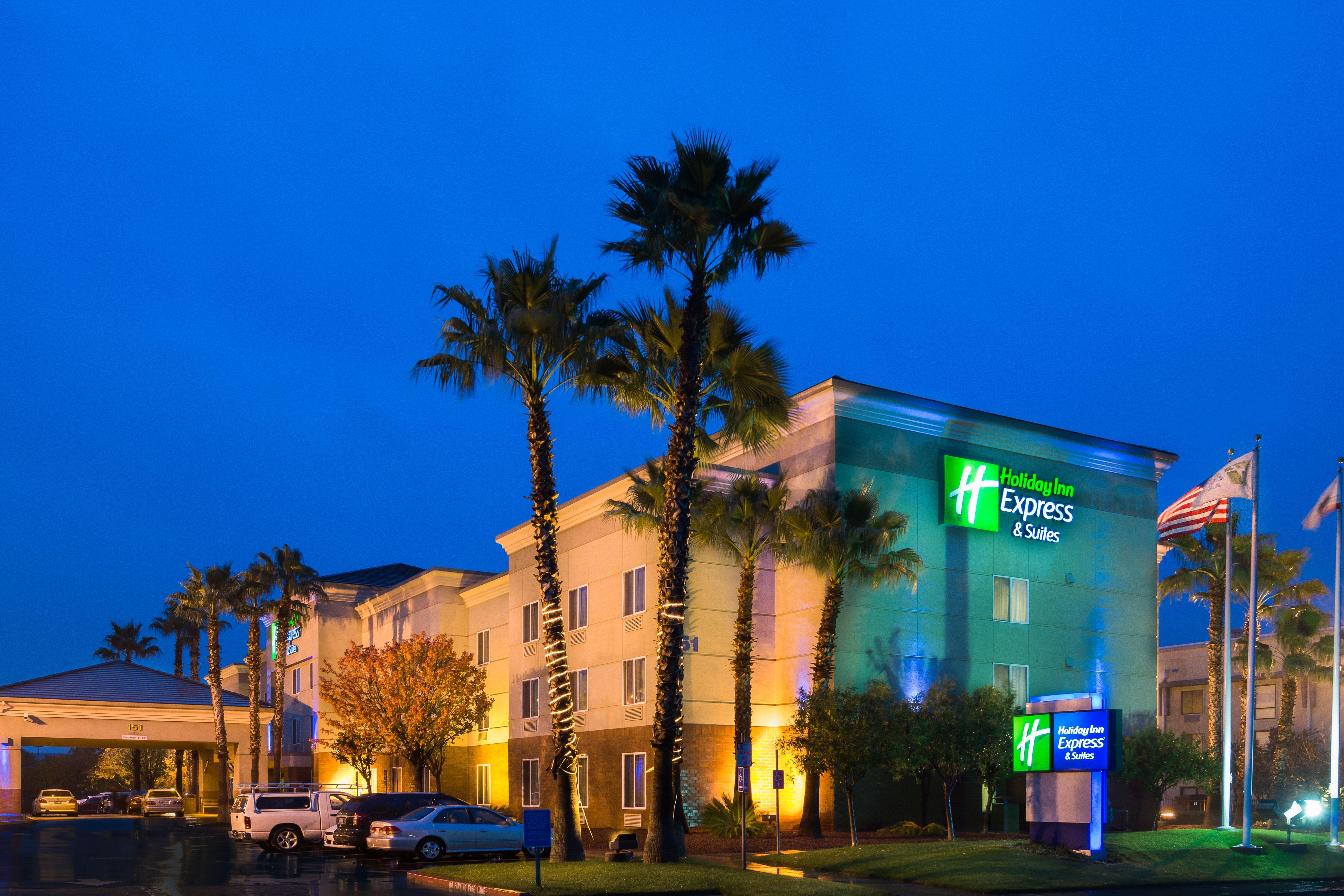 Holiday Inn Express Hotel & Suites Vacaville By Ihg Εξωτερικό φωτογραφία