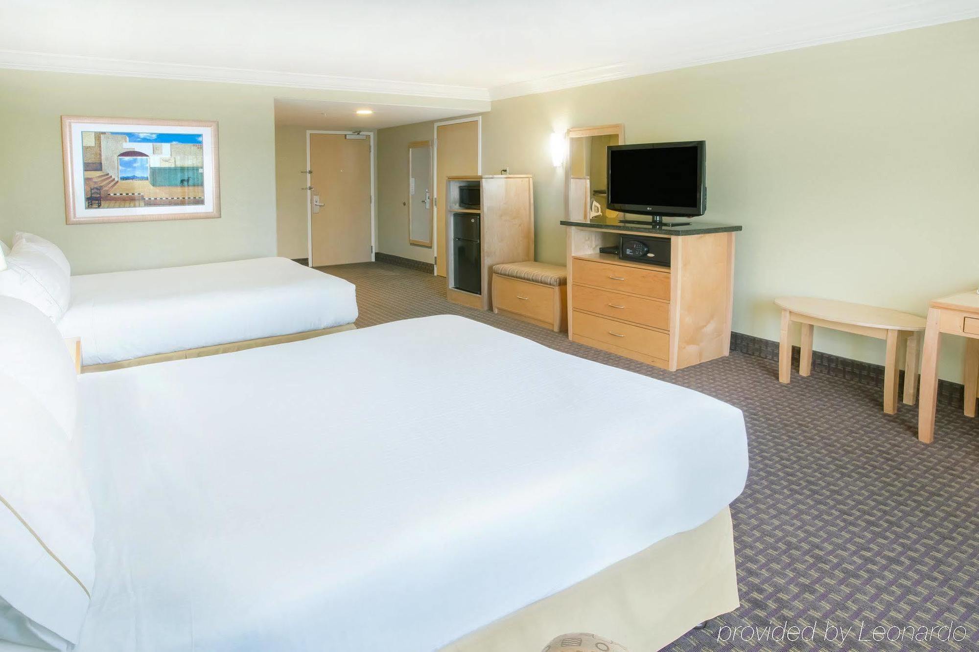 Holiday Inn Express Hotel & Suites Vacaville By Ihg Εξωτερικό φωτογραφία
