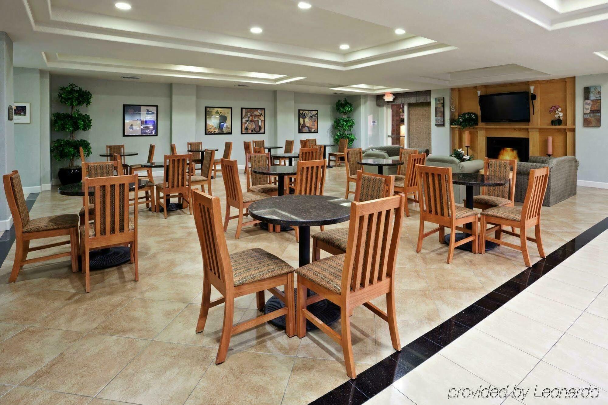 Holiday Inn Express Hotel & Suites Vacaville By Ihg Εξωτερικό φωτογραφία